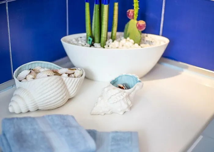 The Sisters Βίλα Καλυθιές