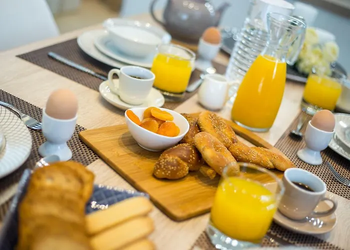 The Sisters Καλυθιές